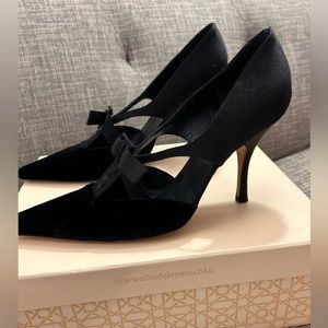 Black Velvet and satin evening pumps
